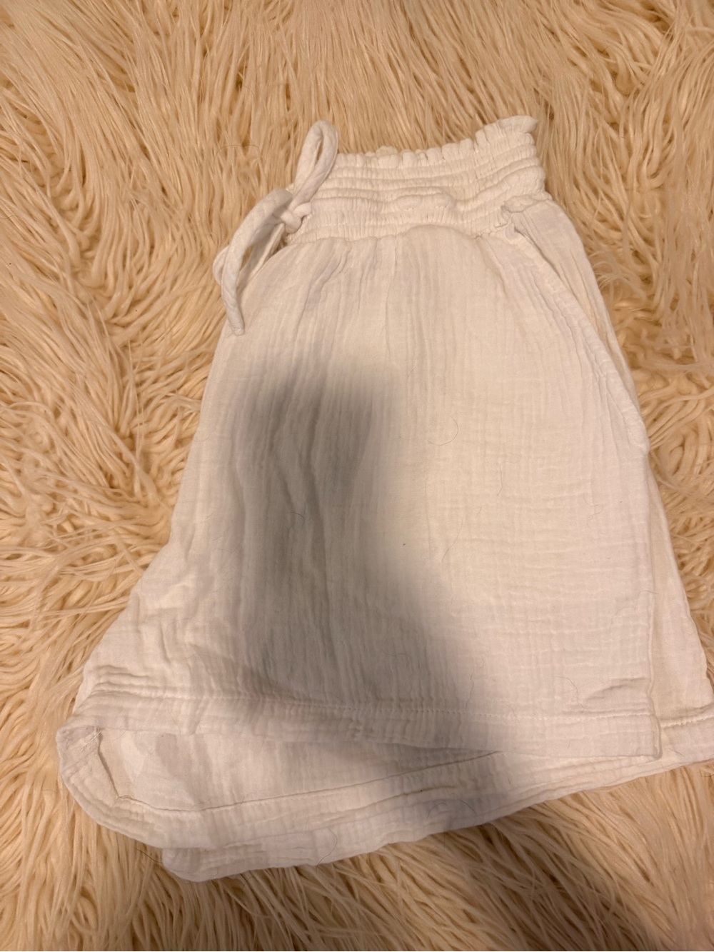 White cotton shorts size S